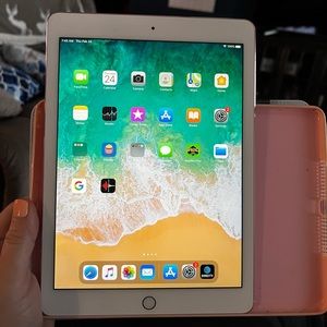 iPad Pro 4 9.7 inch 128 GB